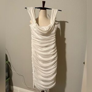 Elegant candlelight White Ruched dress NWOT